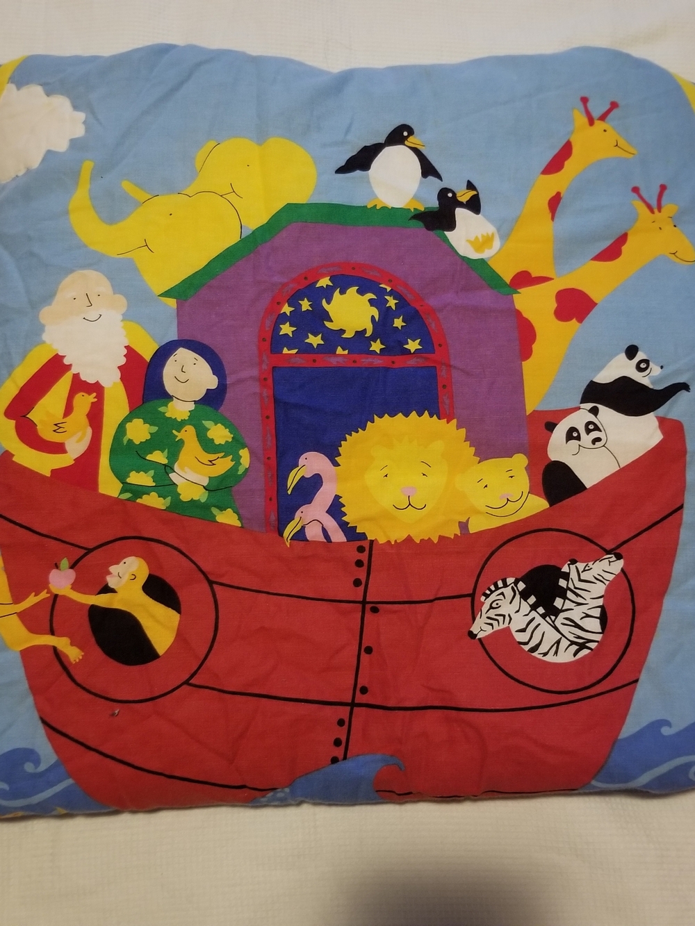 Vintage OS Multicolor Decorative Noah's Ark Quilt-Like Bedding Blanket